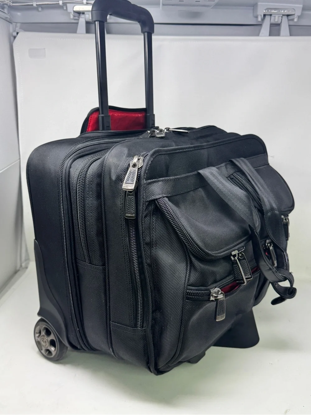Ativa Mobil-IT Ultimate Carry-On Workmate Rolling Briefcase.